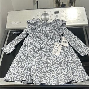 Girls size 4 animal print zebra dress casual new nwt blue / white. Looks grey
